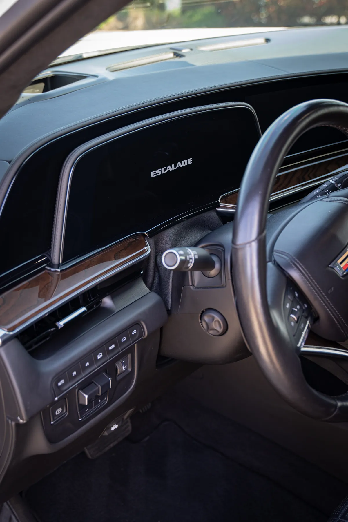 Cadillac Escalade ESV thumbnail 7